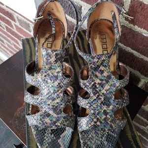 Moda Leather Python Print Sandals